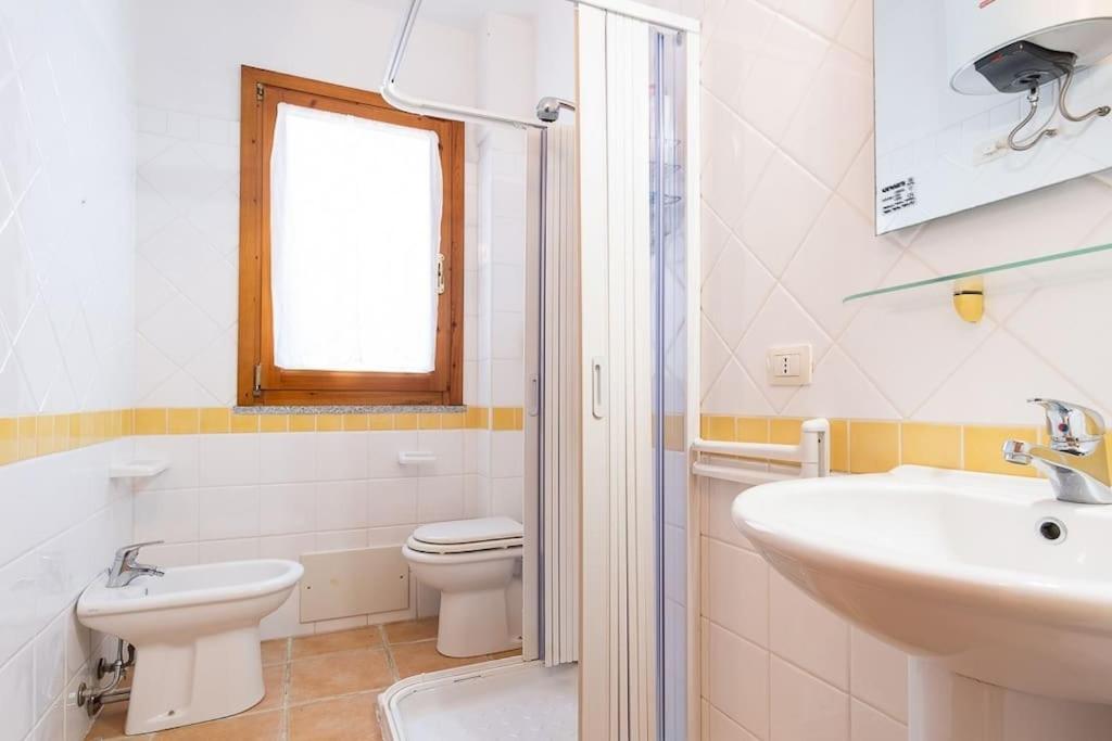 Luisa Sunny House Appartement Santa Maria Navarrese Buitenkant foto