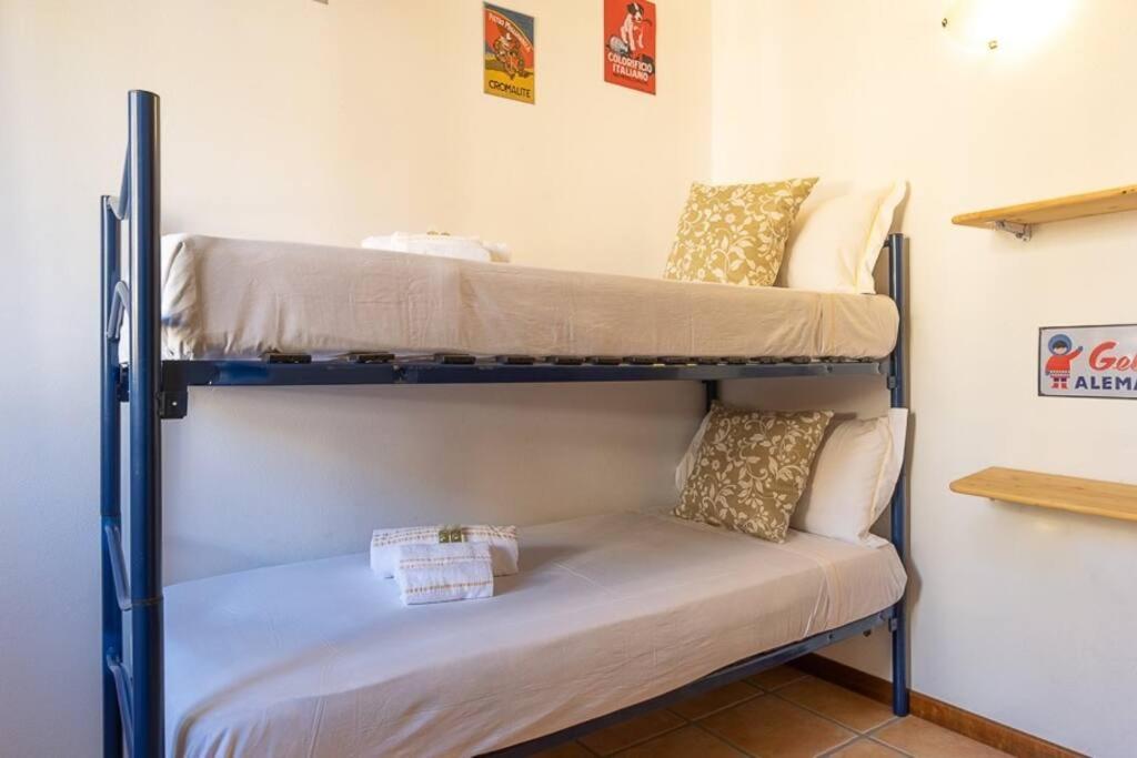 Luisa Sunny House Appartement Santa Maria Navarrese Buitenkant foto